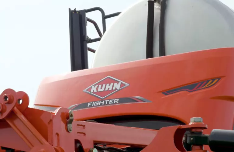 Бак для пестицидов