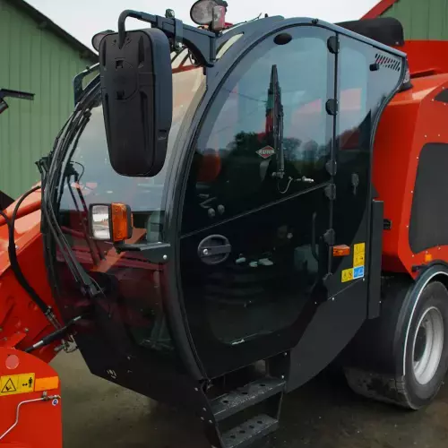 The VISIOSPACE cab for comfort driving