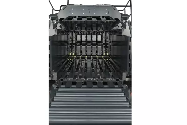 Прессовальная камера модели SB 1290 iD длиной 3,75 м имеет достаточно места для формирования безупречных тюков.