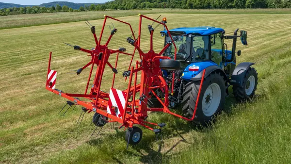 Безопасная транспортировка ворошилки GF 5903