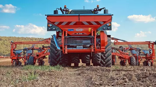 Сеялка MAXIMA 3 с фронтальным бункером