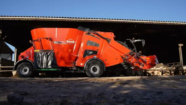 Смесительный бункер, расположенный между осями, позволяет достигать больших объемов при небольшой габаритной высоте!
