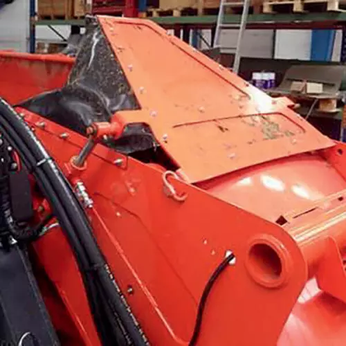 Гидравлический выход конвейера для направления движения продукции