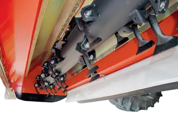 Полевые мульчирователи BC 1000 гарантируют тонкое измельчение и обеспечивает равномерное распределение растительных остатков