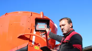 Система взвешивания KUHN DG600 на смесителях KUHN PROFILE и EUROMIX TMR поможет вам эффективно управлять процессом кормления