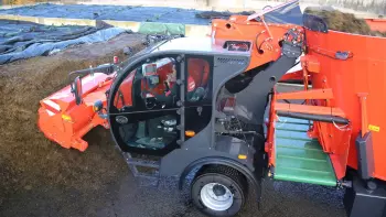 Превосходные характеристики резки силоса самоходных смесителей-раздатчиков KUHN SPW Intense