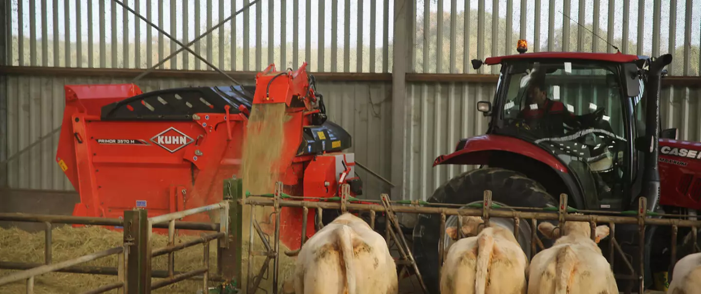 Загрузка KUHN PRIMOR 3570 M 